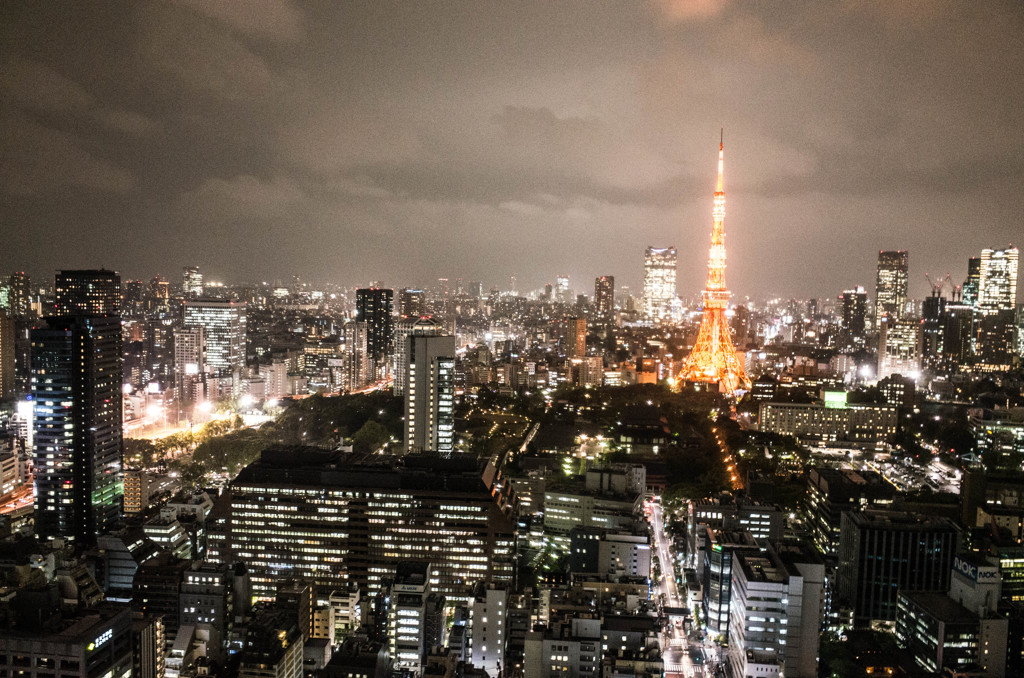 東京