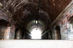 煉瓦のトンネル