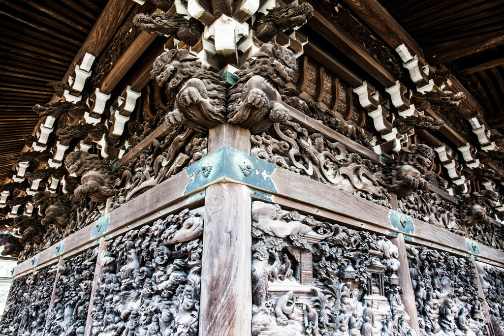 彫刻の寺