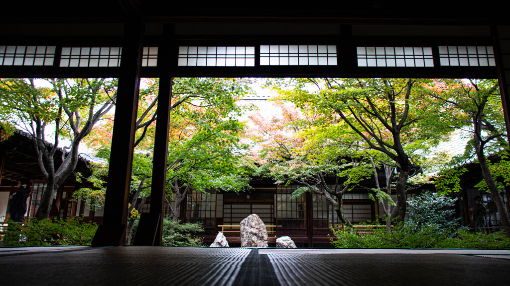 建仁寺の秋のパノラマ