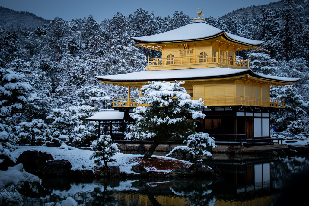『雪の金閣寺』②