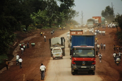 ウガンダの道