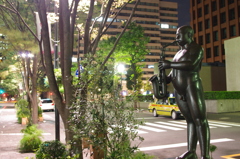 丸の内のサックス吹き