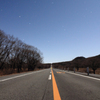 東へ