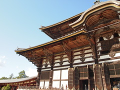 鎮座