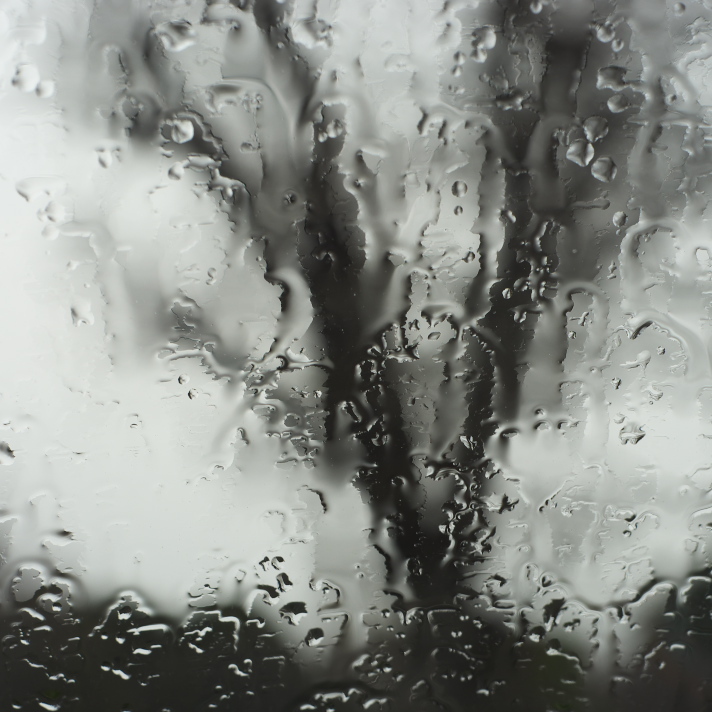 雨…　