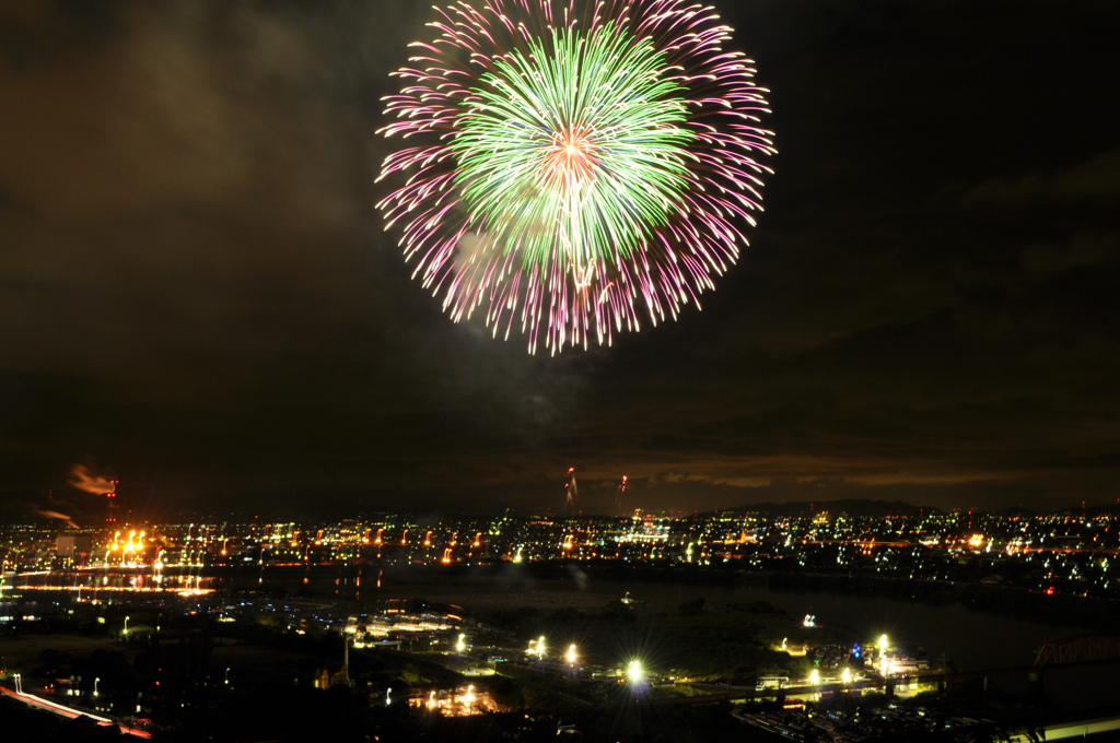八代の花火競技大会