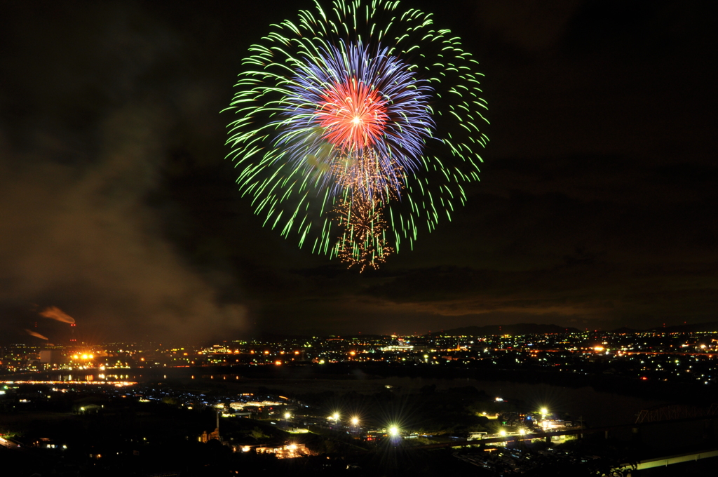 八代の花火競技大会