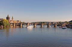 Cruiser【Charles Bridge】