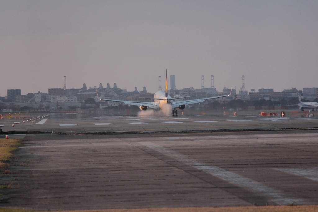福岡空港　南側