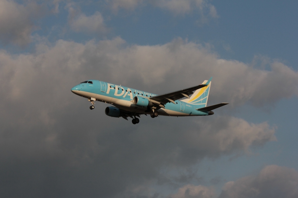 福岡空港　南側