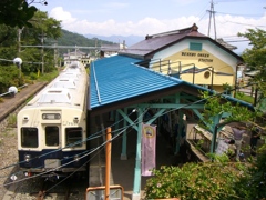 古風な電車がお似合い