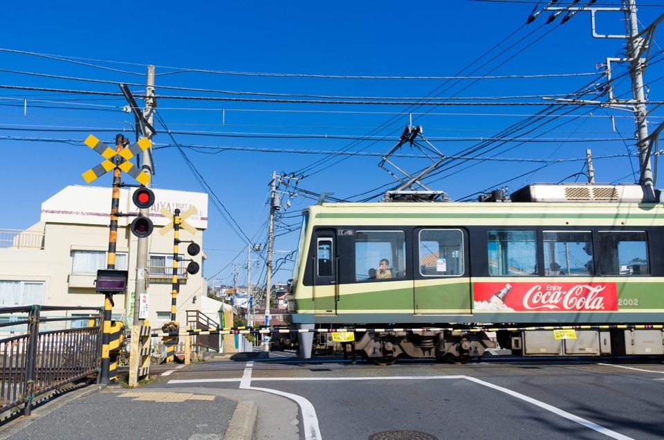 ブルースカイ・江の電