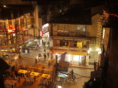 ちょっとにぎやか