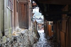 路地裏