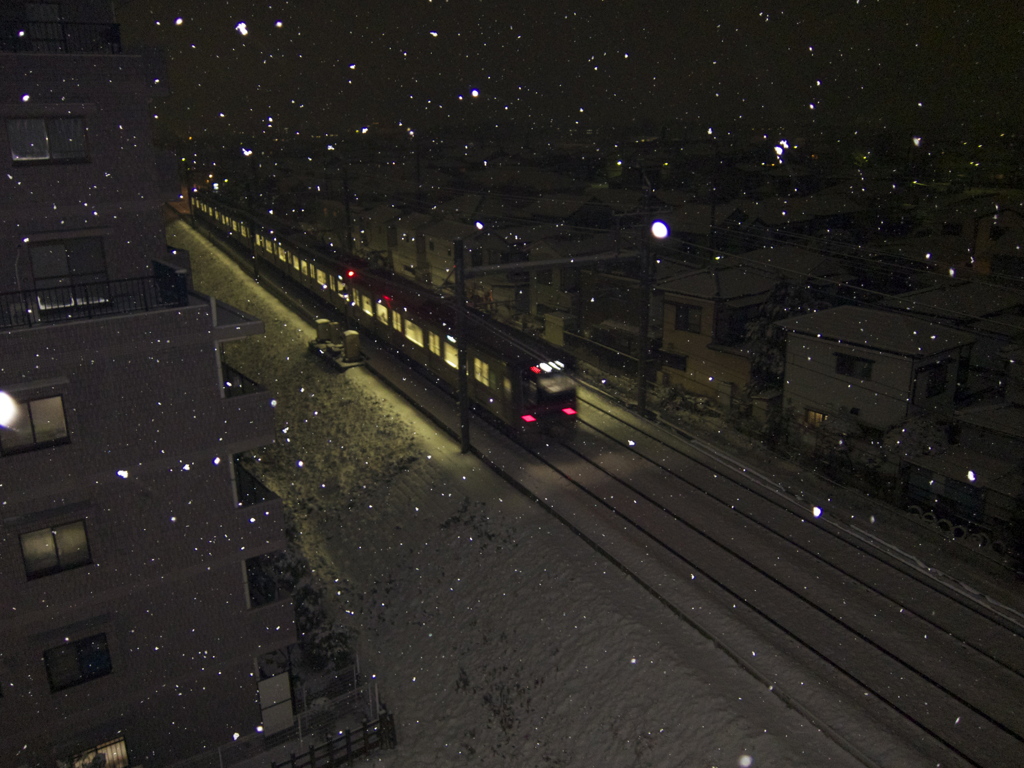 雪と電車