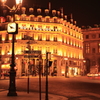 パリ夜景。金色の街並み
