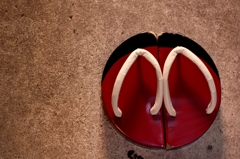 Circle sandals