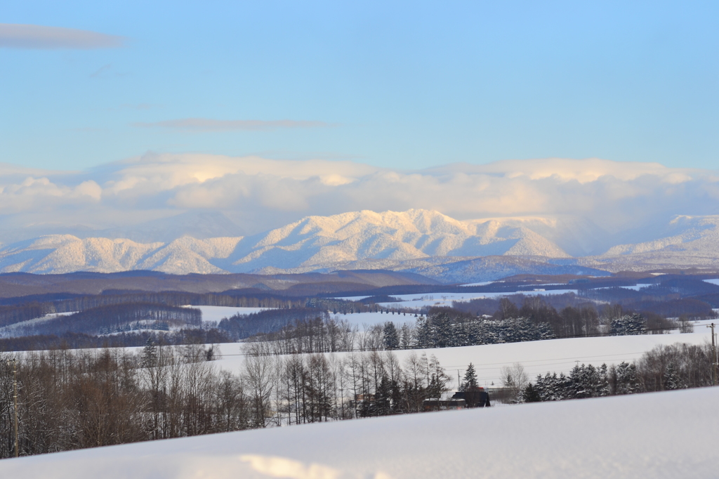 雪山脈