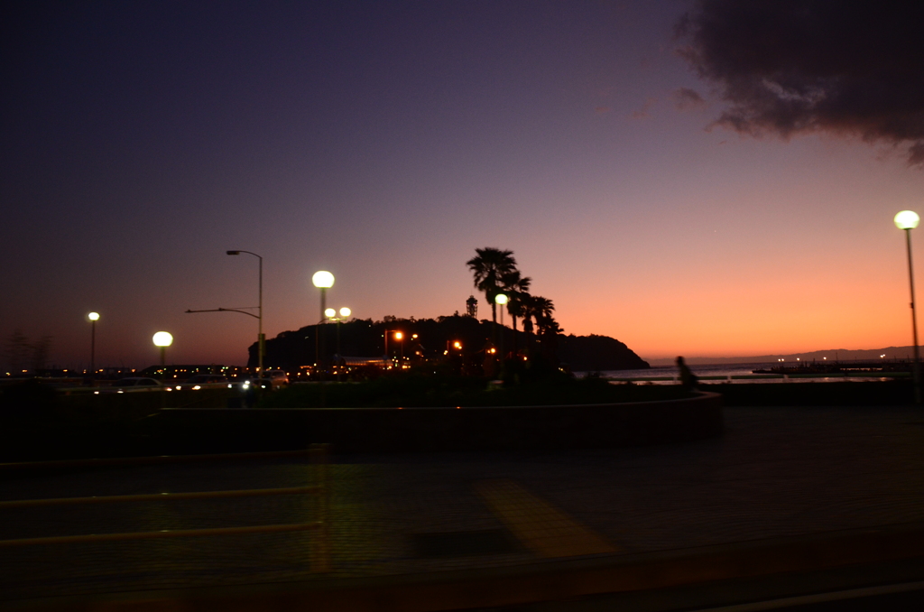 江の島の夕暮れ