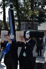 人だかり
