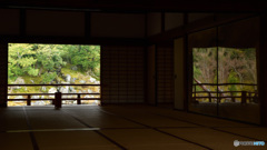 大方丈から庭園を望む