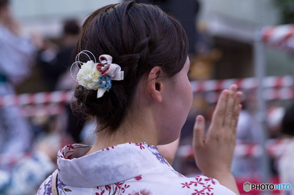 銀座通りで盆おどり2