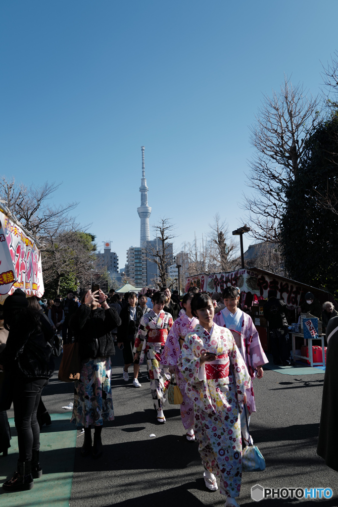 浅草寺境内