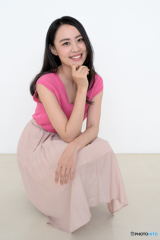 しゃがんでポーズ