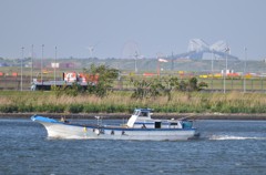 盛りだくさんな背景