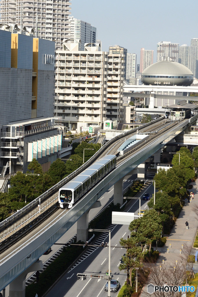 お台場海浜公園駅方面