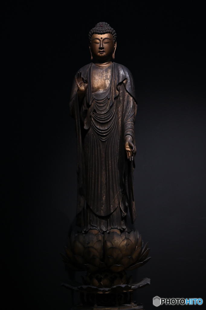 阿弥陀如来立像