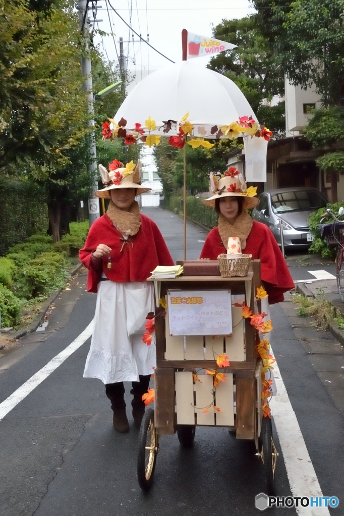 ホットジュースの売り子さん