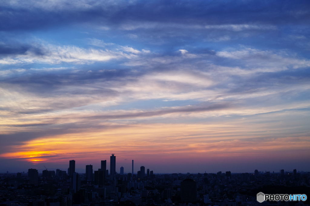 西の空