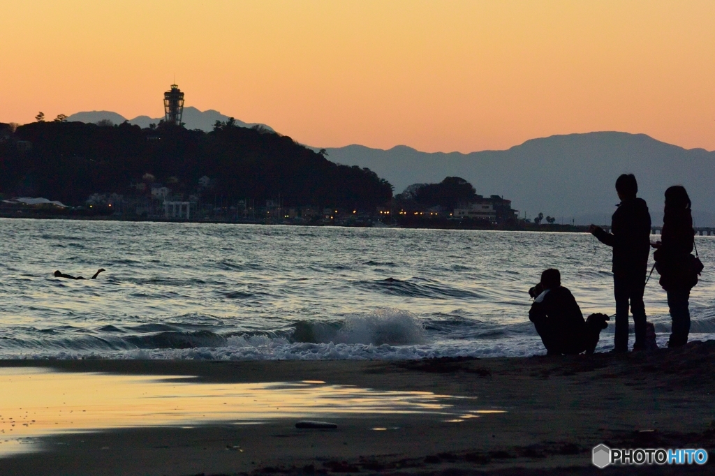 夕暮れの江ノ島