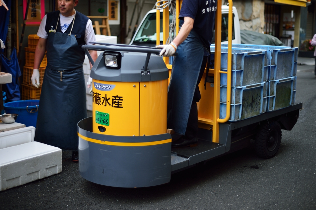働くクルマ