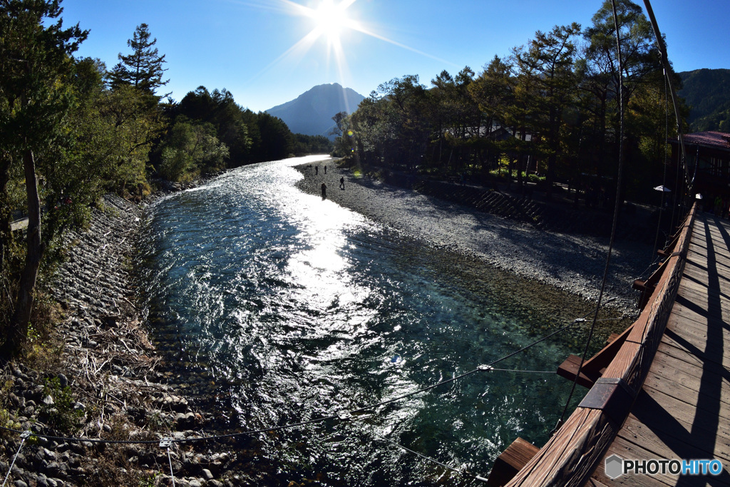 河童橋から焼岳を望む