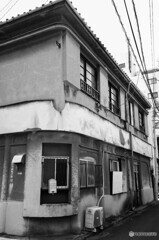 建物角は隅丸