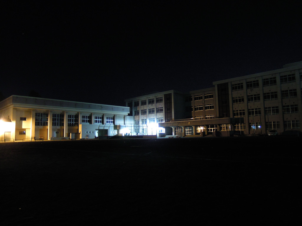 夜の学校１