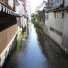 小川