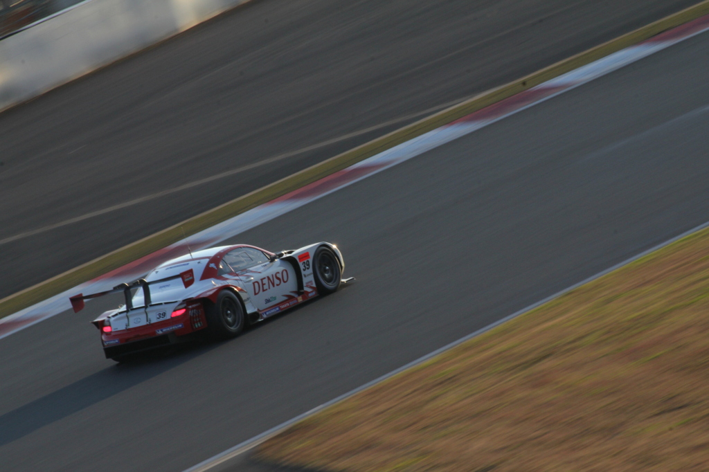 【2011 JAF GP】DENSO SARD SC430_井口