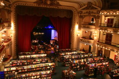 世界で２番目に美しい本屋