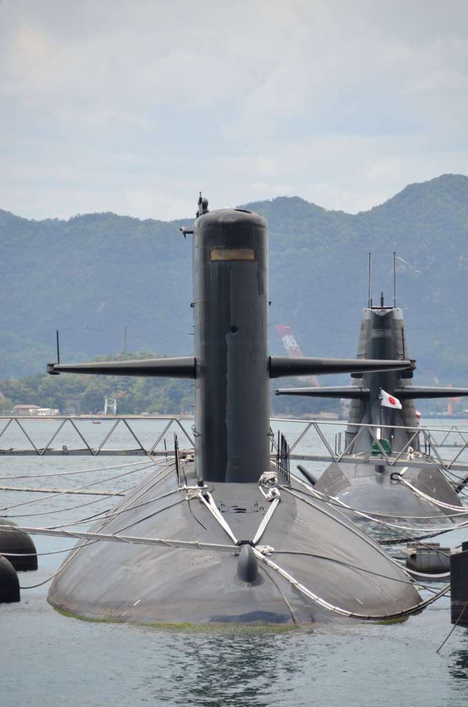 参考出品（現役の潜水艦）