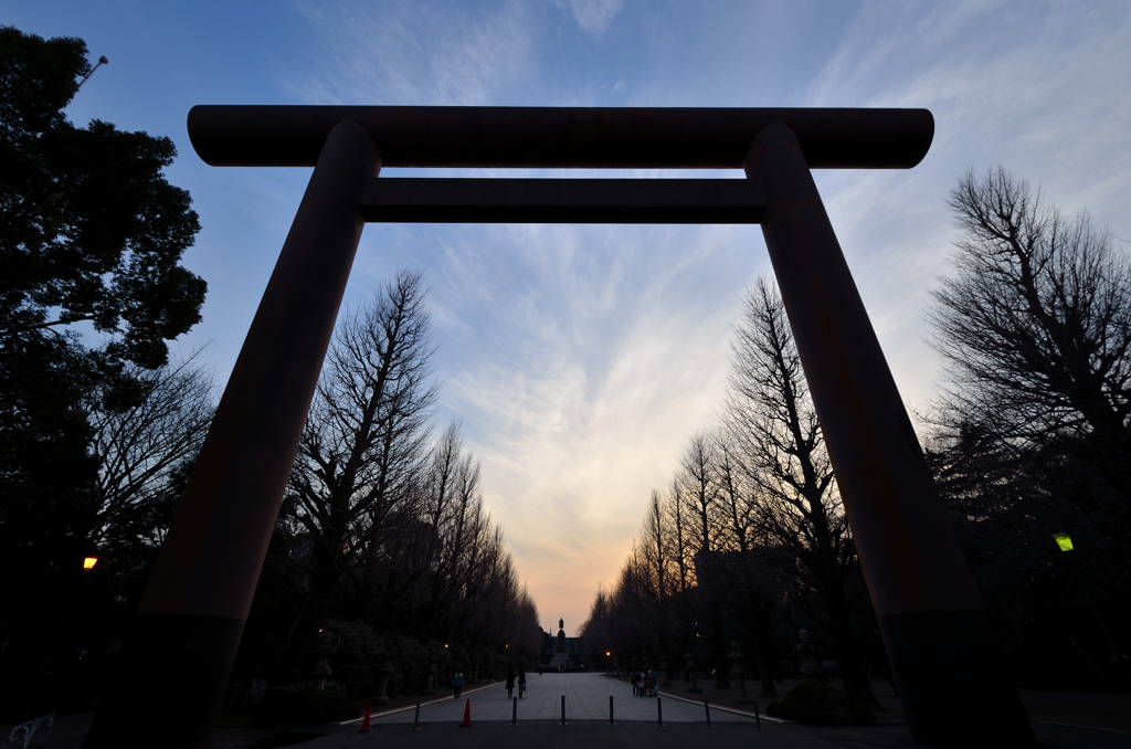 靖国神社　大鳥居