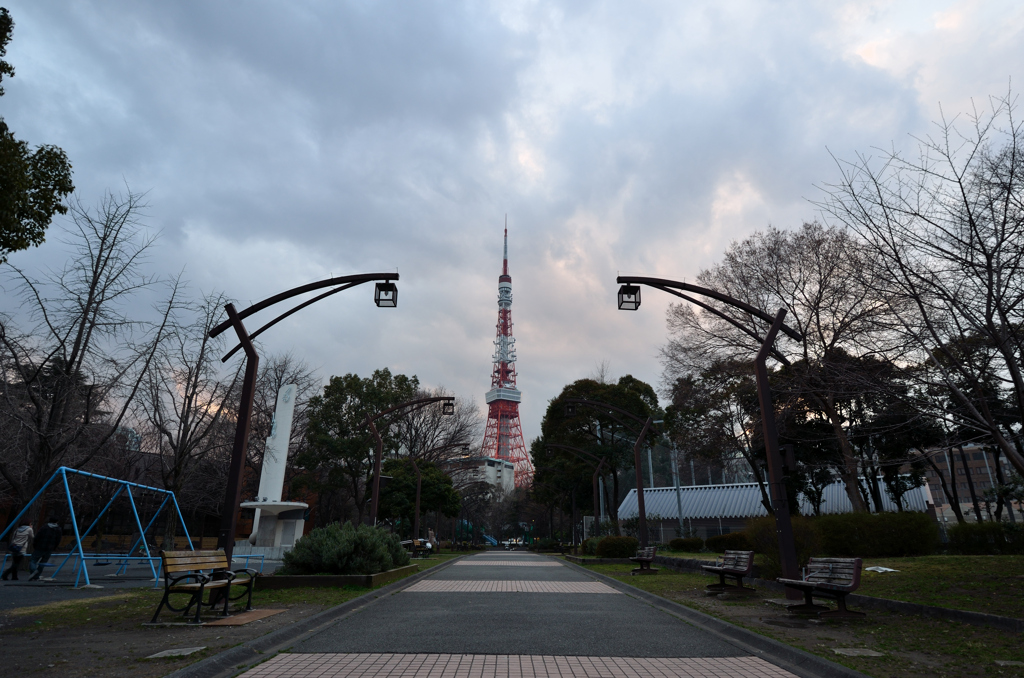 芝公園からの東京タワー