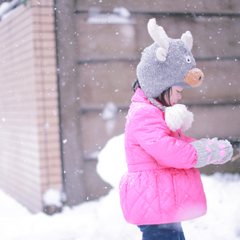 手袋についてる雪が気になる。
