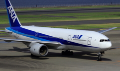 ANA　B777