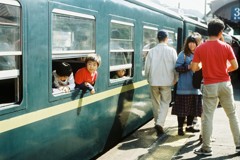 興味津々な少年