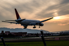 夕暮れのランディング