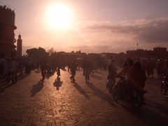 フナ広場の夕日
